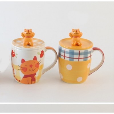 Best Selling Cute 3D Animal Lidded Mug from Thailand Handpainted Stoneware